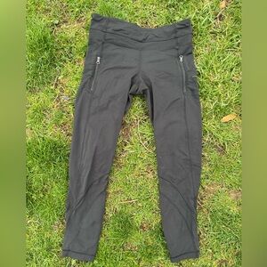 LuLuLemon Leggings‎ (with zippers)